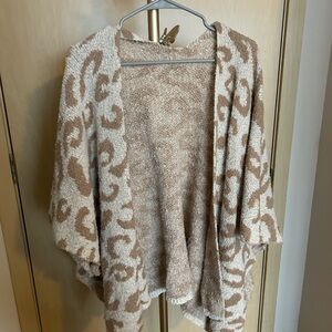 Chic Tan and Cream Women's Camino